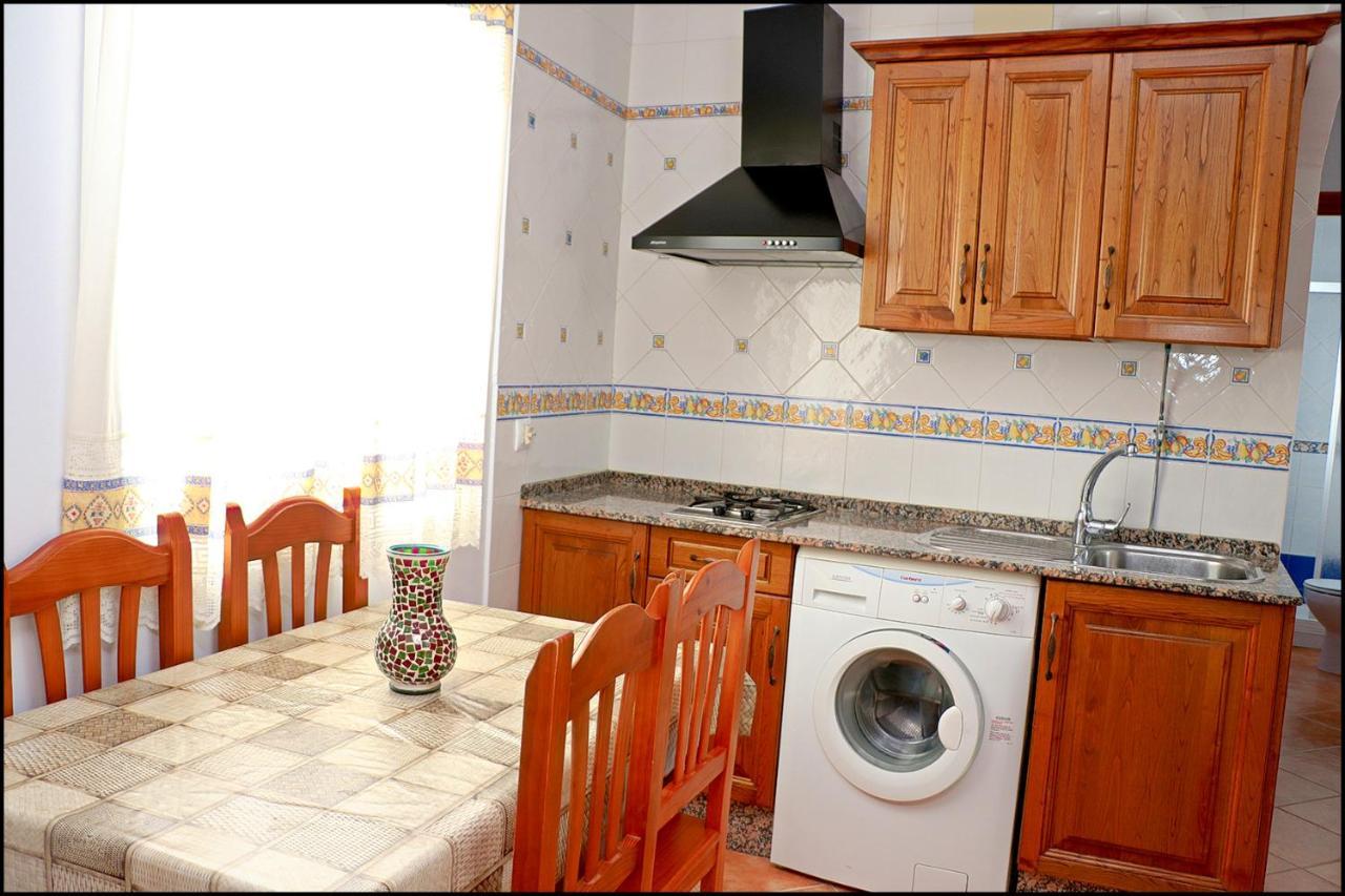 Apartamento Calle Bilbao Conil De La Frontera Eksteriør billede